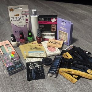 Brand New Assorted Beauty and Makeup Lot